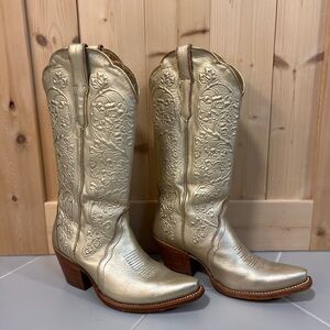 Ariat Limited Edition Heritage Gold Snip Toe Cowboy Boots